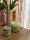 Verre Cloud Matcha pour préparer un matcha latte